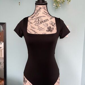 Elegant Black Square Neck Bodysuit